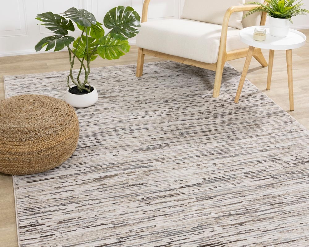 Carpette 7 pi 10 po x 10 pi 6 po - Beige